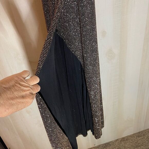 Windsor‎ gold black spaghetti strap long dress front slit, size small - Picture 14 of 16